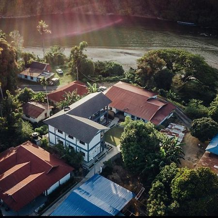 Tebing Guest House Taman Negara Malaysia كُوالا تاهان المظهر الخارجي الصورة