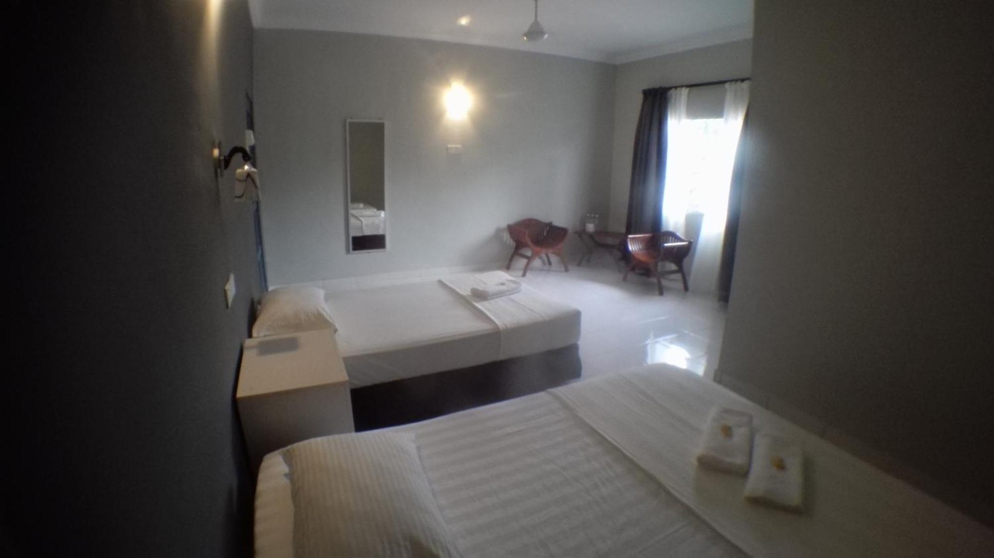 Tebing Guest House Taman Negara Malaysia كُوالا تاهان المظهر الخارجي الصورة