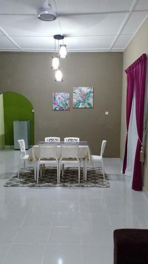 Tebing Guest House Taman Negara Malaysia كُوالا تاهان المظهر الخارجي الصورة