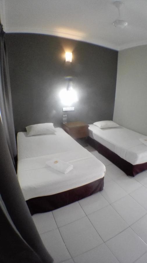 Tebing Guest House Taman Negara Malaysia كُوالا تاهان المظهر الخارجي الصورة