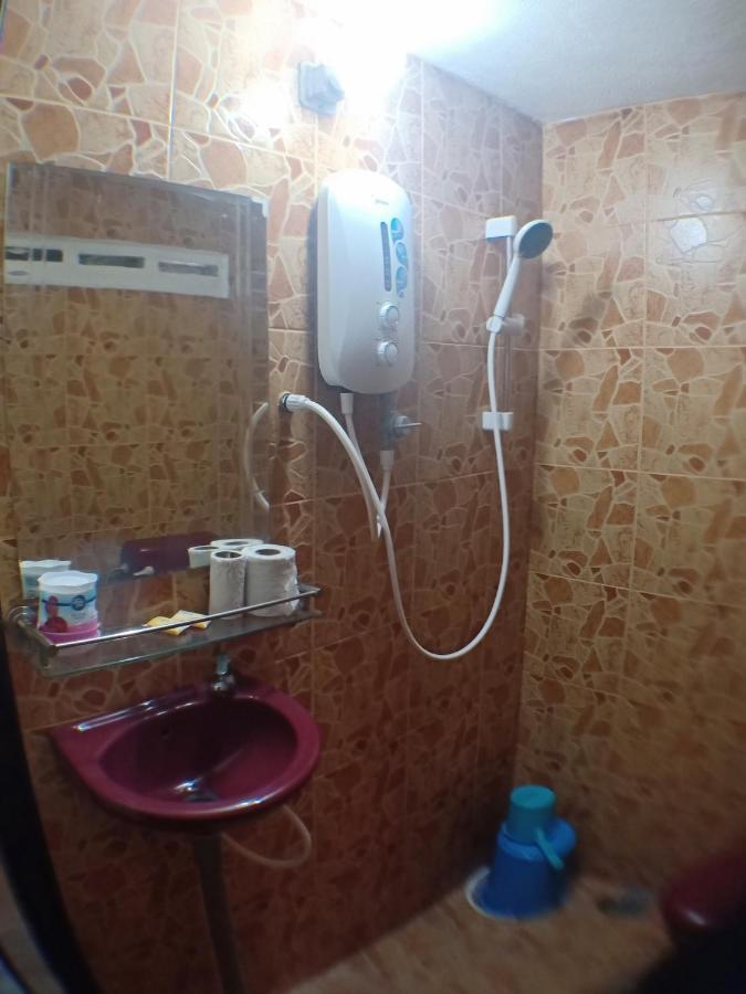 Tebing Guest House Taman Negara Malaysia كُوالا تاهان المظهر الخارجي الصورة